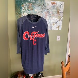 Men’s Nike Cleveland Guardians shirt in size XXL.
